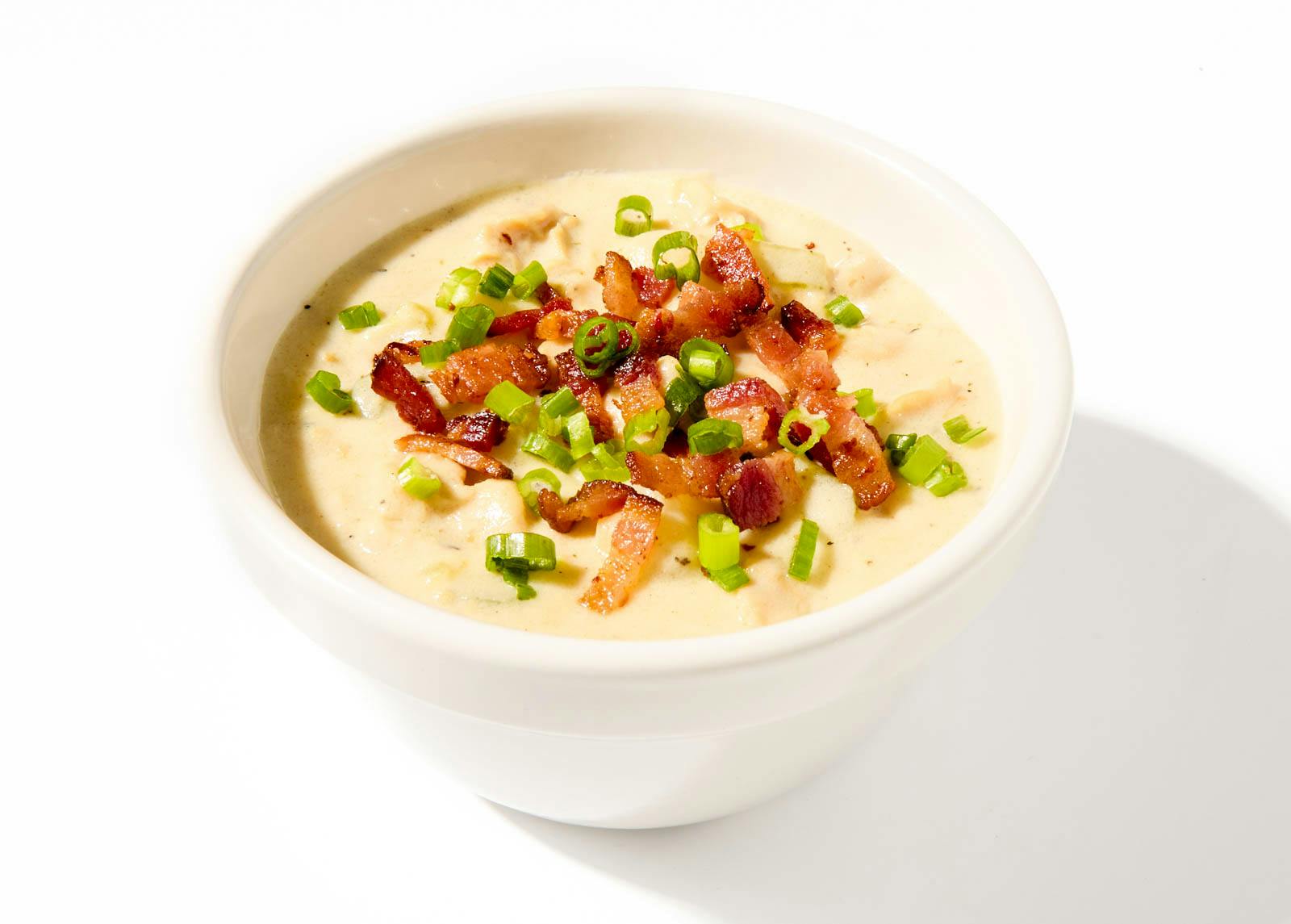 Creamy New England Clam Chowder
