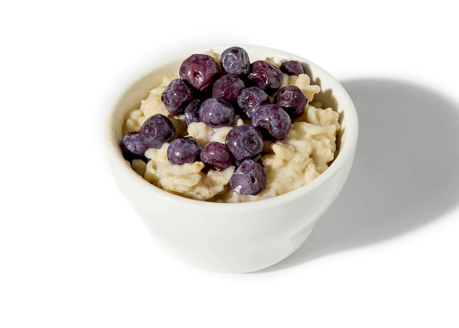 Oats with Soy Milk & Blueberries