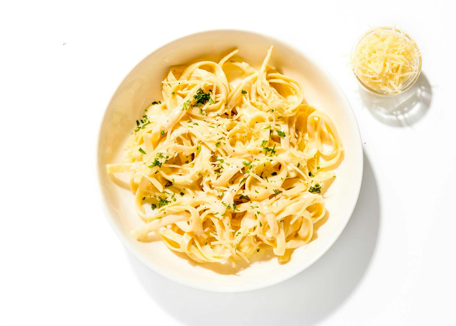 Classic Fettuccine Alfredo