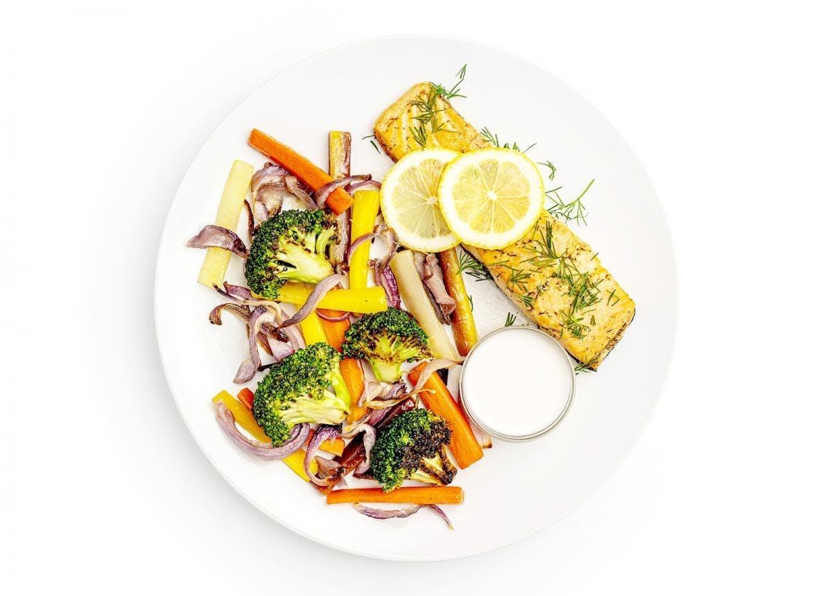 Dill-Marinated Responsibly Farmed Salmon